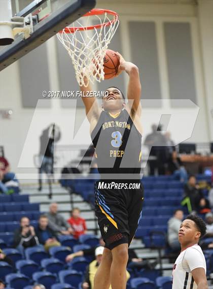 Thumbnail 2 in Huntington St. Joseph Prep vs. Wayne  photogallery.