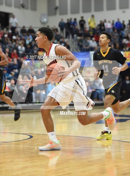 Thumbnail 3 in Huntington St. Joseph Prep vs. Wayne  photogallery.