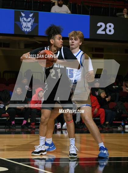 Thumbnail 3 in Haldane vs. Hamilton (NYSPHSAA Section 1 Class C Semifinal) photogallery.