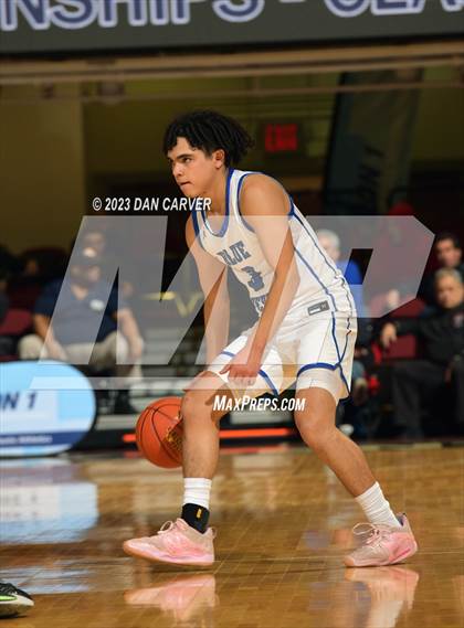 Thumbnail 2 in Haldane vs. Hamilton (NYSPHSAA Section 1 Class C Semifinal) photogallery.