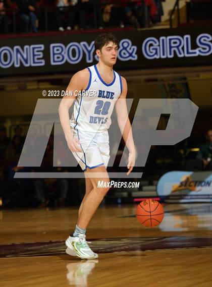 Thumbnail 3 in Haldane vs. Hamilton (NYSPHSAA Section 1 Class C Semifinal) photogallery.