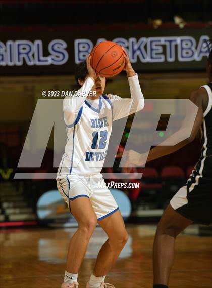 Thumbnail 2 in Haldane vs. Hamilton (NYSPHSAA Section 1 Class C Semifinal) photogallery.