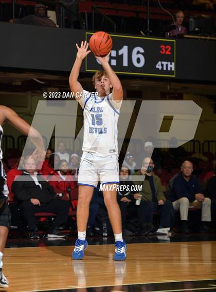 Thumbnail 3 in Haldane vs. Hamilton (NYSPHSAA Section 1 Class C Semifinal) photogallery.
