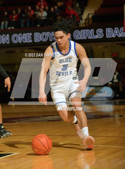 Thumbnail 1 in Haldane vs. Hamilton (NYSPHSAA Section 1 Class C Semifinal) photogallery.