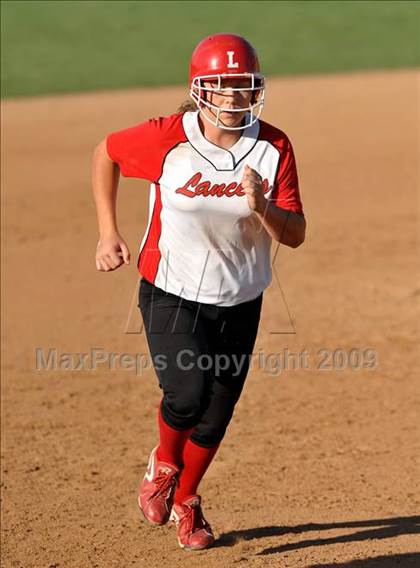 Thumbnail 1 in San Clemente vs. Lutheran (Woodbridge Classic) photogallery.