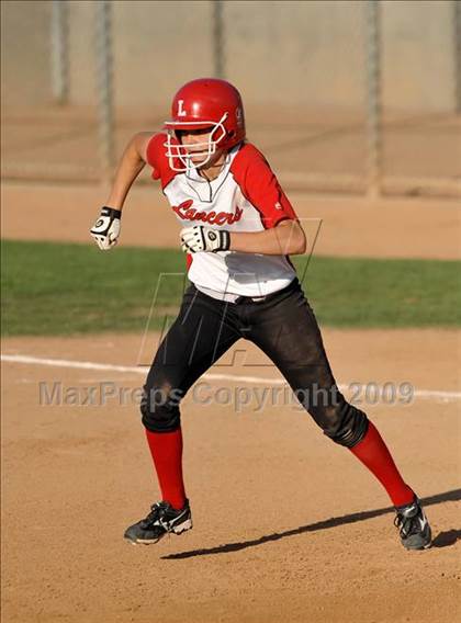 Thumbnail 3 in San Clemente vs. Lutheran (Woodbridge Classic) photogallery.