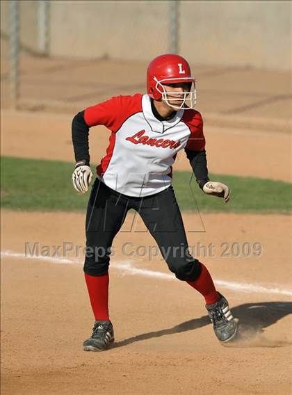 Thumbnail 1 in San Clemente vs. Lutheran (Woodbridge Classic) photogallery.