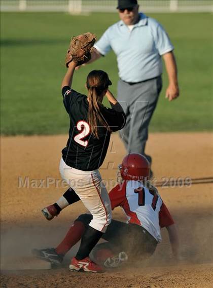 Thumbnail 1 in San Clemente vs. Lutheran (Woodbridge Classic) photogallery.