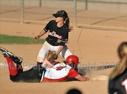 Thumbnail 2 in San Clemente vs. Lutheran (Woodbridge Classic) photogallery.