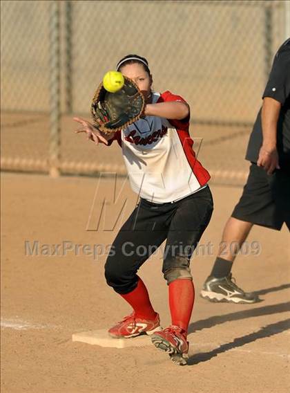 Thumbnail 3 in San Clemente vs. Lutheran (Woodbridge Classic) photogallery.