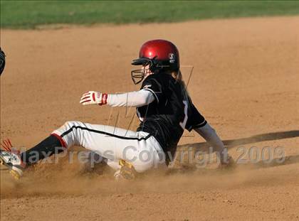 Thumbnail 1 in San Clemente vs. Lutheran (Woodbridge Classic) photogallery.