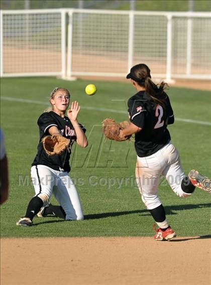 Thumbnail 3 in San Clemente vs. Lutheran (Woodbridge Classic) photogallery.