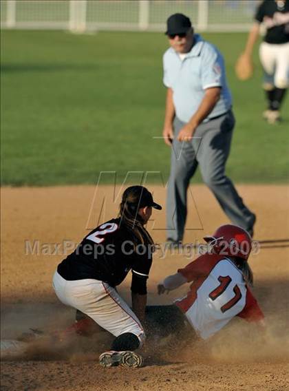 Thumbnail 2 in San Clemente vs. Lutheran (Woodbridge Classic) photogallery.