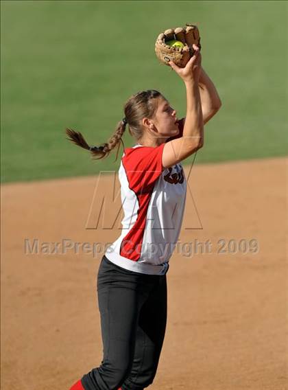Thumbnail 3 in San Clemente vs. Lutheran (Woodbridge Classic) photogallery.