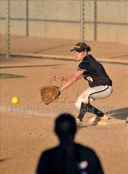 Thumbnail 3 in San Clemente vs. Lutheran (Woodbridge Classic) photogallery.