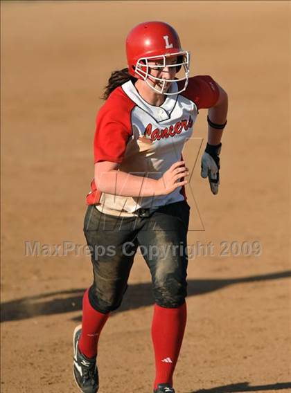 Thumbnail 3 in San Clemente vs. Lutheran (Woodbridge Classic) photogallery.