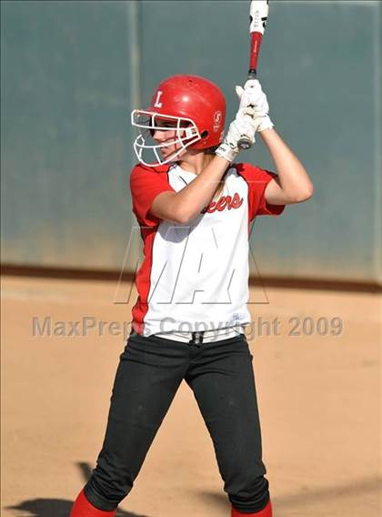 Thumbnail 2 in San Clemente vs. Lutheran (Woodbridge Classic) photogallery.