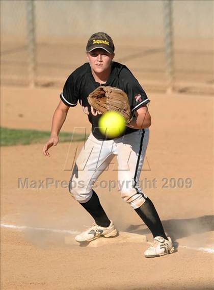 Thumbnail 3 in San Clemente vs. Lutheran (Woodbridge Classic) photogallery.