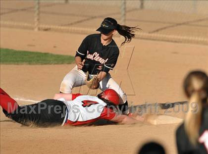 Thumbnail 3 in San Clemente vs. Lutheran (Woodbridge Classic) photogallery.