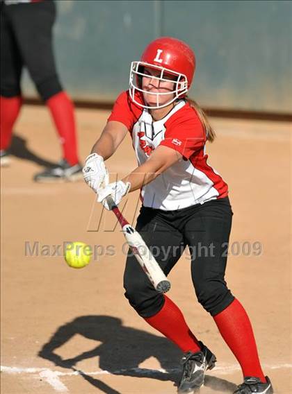 Thumbnail 2 in San Clemente vs. Lutheran (Woodbridge Classic) photogallery.