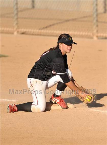 Thumbnail 2 in San Clemente vs. Lutheran (Woodbridge Classic) photogallery.