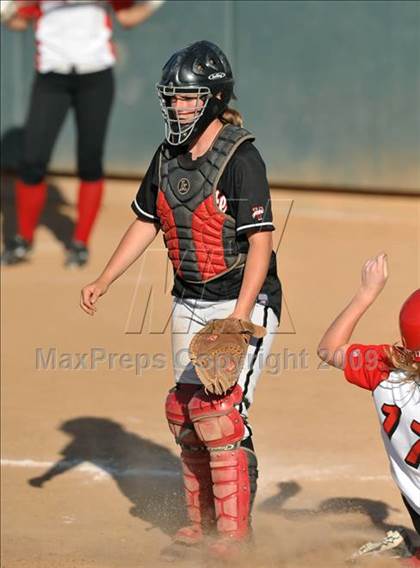 Thumbnail 3 in San Clemente vs. Lutheran (Woodbridge Classic) photogallery.