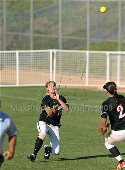 Thumbnail 2 in San Clemente vs. Lutheran (Woodbridge Classic) photogallery.
