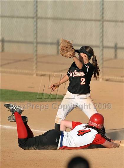 Thumbnail 1 in San Clemente vs. Lutheran (Woodbridge Classic) photogallery.