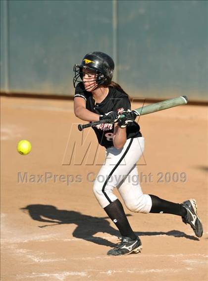 Thumbnail 3 in San Clemente vs. Lutheran (Woodbridge Classic) photogallery.