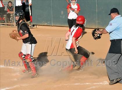 Thumbnail 2 in San Clemente vs. Lutheran (Woodbridge Classic) photogallery.