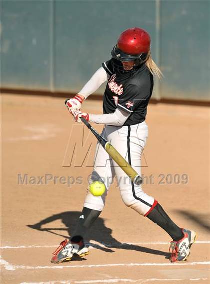 Thumbnail 2 in San Clemente vs. Lutheran (Woodbridge Classic) photogallery.