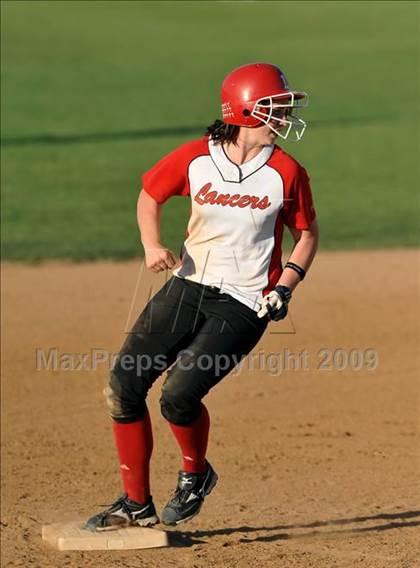 Thumbnail 3 in San Clemente vs. Lutheran (Woodbridge Classic) photogallery.