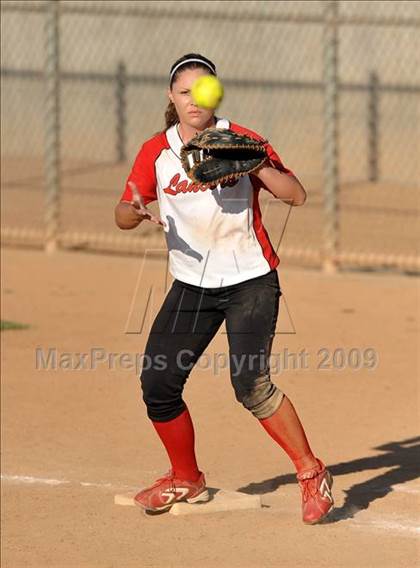 Thumbnail 2 in San Clemente vs. Lutheran (Woodbridge Classic) photogallery.