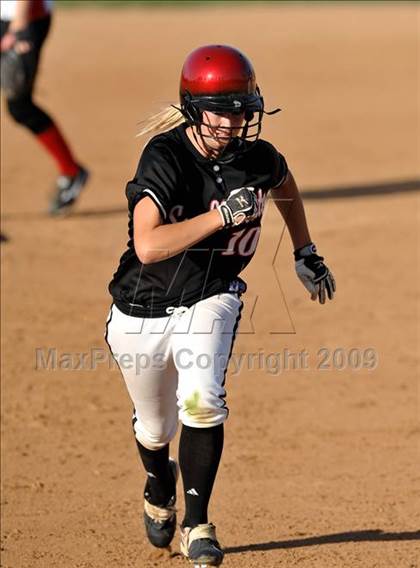 Thumbnail 2 in San Clemente vs. Lutheran (Woodbridge Classic) photogallery.