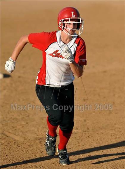 Thumbnail 2 in San Clemente vs. Lutheran (Woodbridge Classic) photogallery.