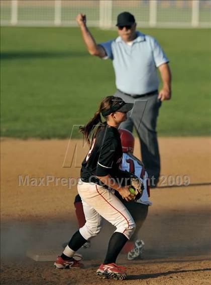 Thumbnail 2 in San Clemente vs. Lutheran (Woodbridge Classic) photogallery.