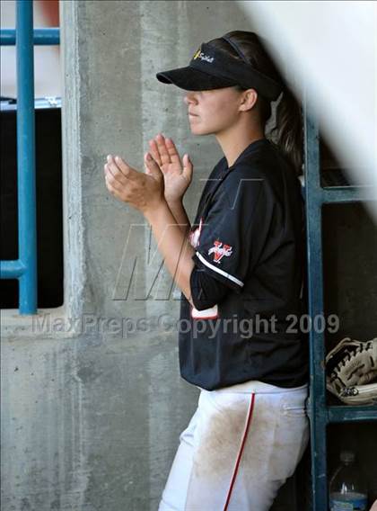 Thumbnail 1 in San Clemente vs. Lutheran (Woodbridge Classic) photogallery.