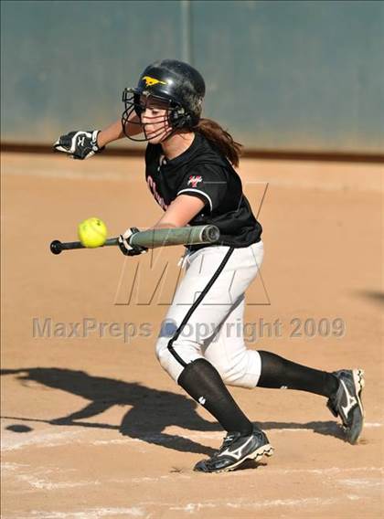 Thumbnail 3 in San Clemente vs. Lutheran (Woodbridge Classic) photogallery.