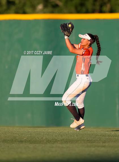Thumbnail 2 in MacArthur [Douglas] vs Madison photogallery.
