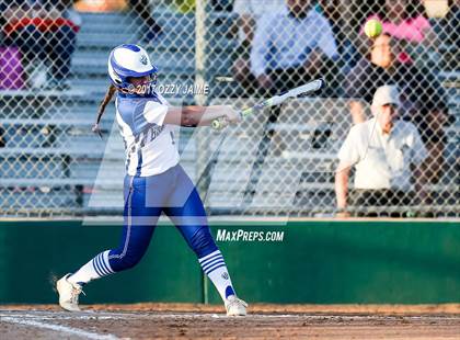 Thumbnail 1 in MacArthur [Douglas] vs Madison photogallery.