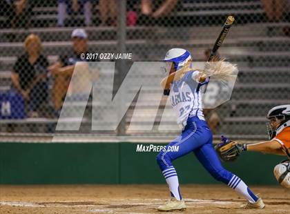Thumbnail 1 in MacArthur [Douglas] vs Madison photogallery.