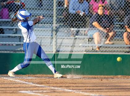 Thumbnail 3 in MacArthur [Douglas] vs Madison photogallery.