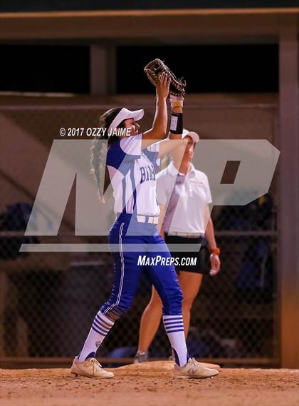Thumbnail 1 in MacArthur [Douglas] vs Madison photogallery.
