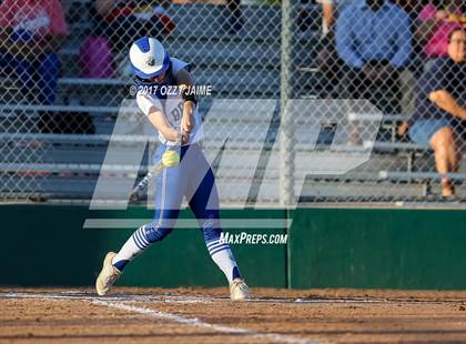 Thumbnail 1 in MacArthur [Douglas] vs Madison photogallery.