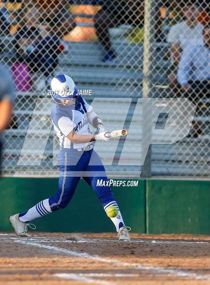 Thumbnail 3 in MacArthur [Douglas] vs Madison photogallery.
