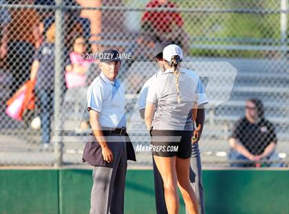 Thumbnail 1 in MacArthur [Douglas] vs Madison photogallery.