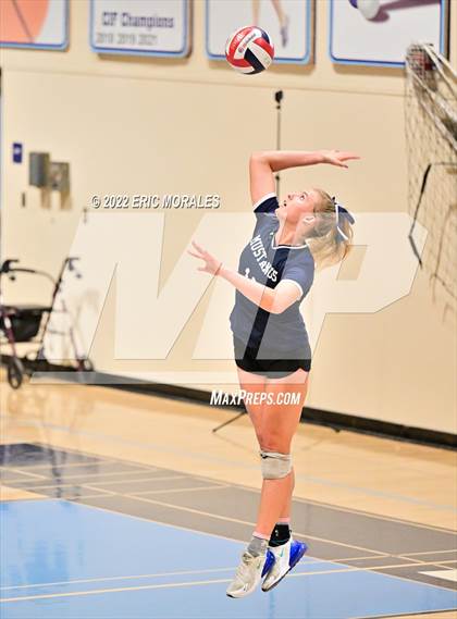 Thumbnail 3 in San Dieguito Academy vs Granite Hills (CIFSDS D2 2nd Round) photogallery.