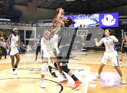 Thumbnail 1 in Ribet Academy vs Serra (CIF Southern Regional D1 Final) photogallery.