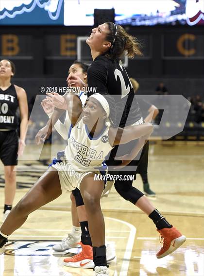 Thumbnail 2 in Ribet Academy vs Serra (CIF Southern Regional D1 Final) photogallery.