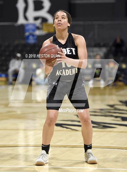 Thumbnail 2 in Ribet Academy vs Serra (CIF Southern Regional D1 Final) photogallery.